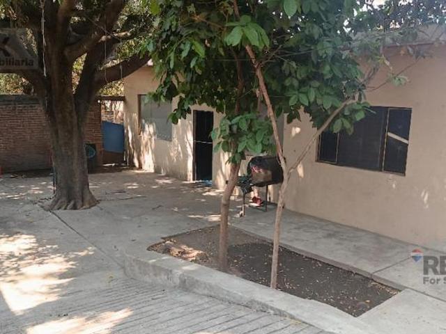 Oportunidad de invertir Terreno, doble frente y árboles frutales en Cuautla, Mor…Clave 6153