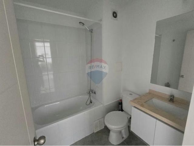 Oportunidad departamento nuevo | 2 dormitorios por 73000. 00 en Santiago