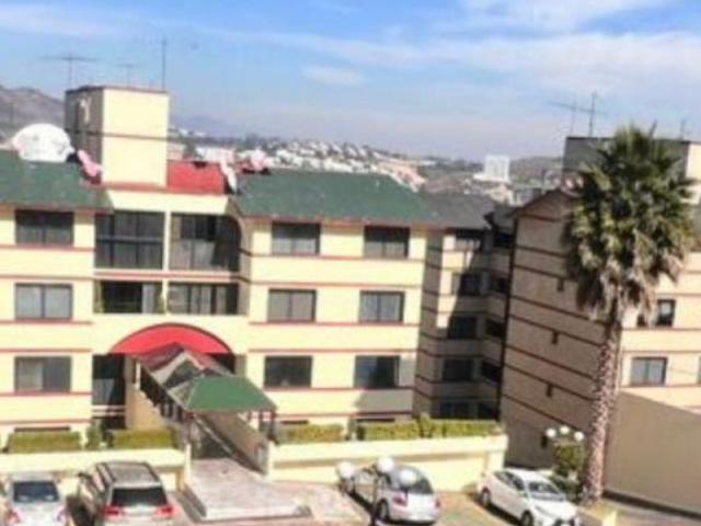 Oportunidad, departamento recién remodelado
