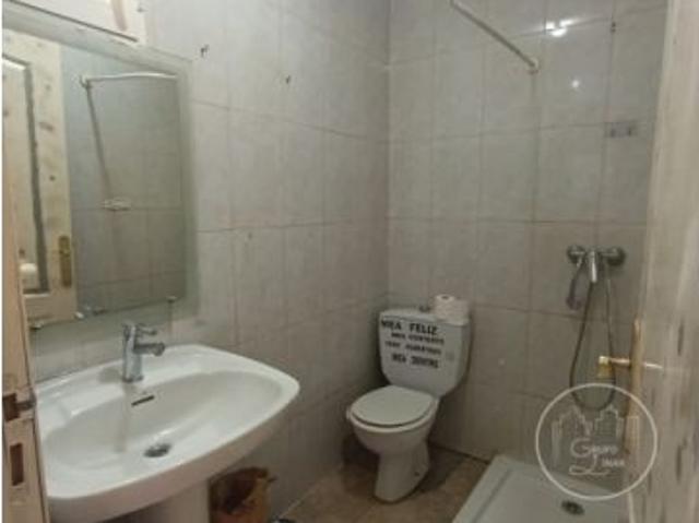 OPORTUNIDAD ! DOS VIVIENDAS EN UN MISMO EDIFICIO