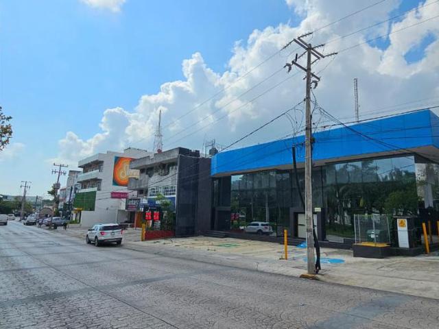 OPORTUNIDAD EDIFICO COMERCIAL 2000 M DISPONIBLES VENTA O RENTA