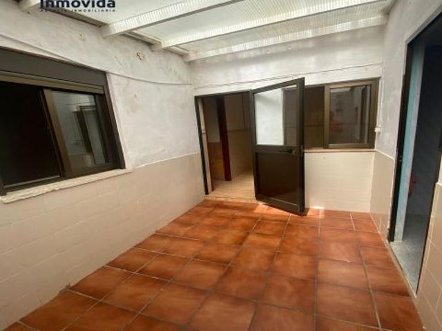 OPORTUNIDAD EN VENTA DE CASA URBANA Y VARIOS SOLARES URBANOS POR EL MISMO PRECIO