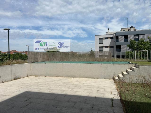 Oportunidad en venta en Miralbueno