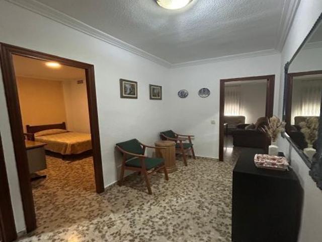 ¡OPORTUNIDAD EN ALMOGÁVARES, PISO DE ALQUILER PARA MILITARES!