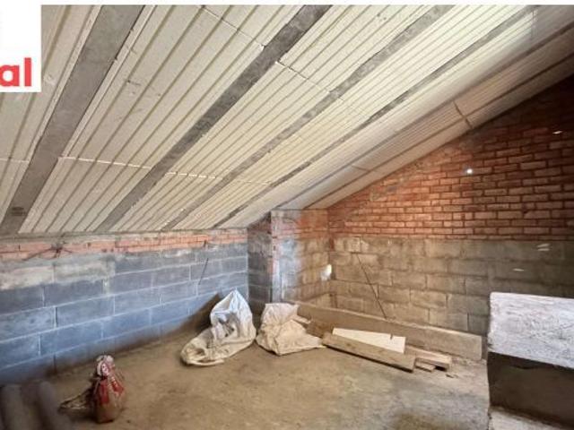 ? Oportunidad en Alcabre – Casa para reformar