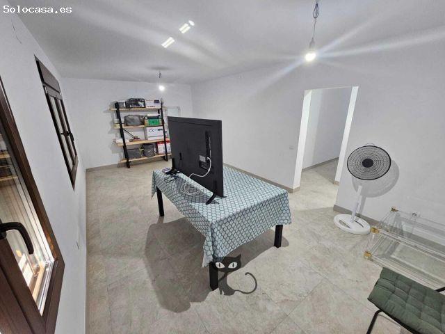 Oportunidad en Alfafar ¡Piso Reformado con Terraza!