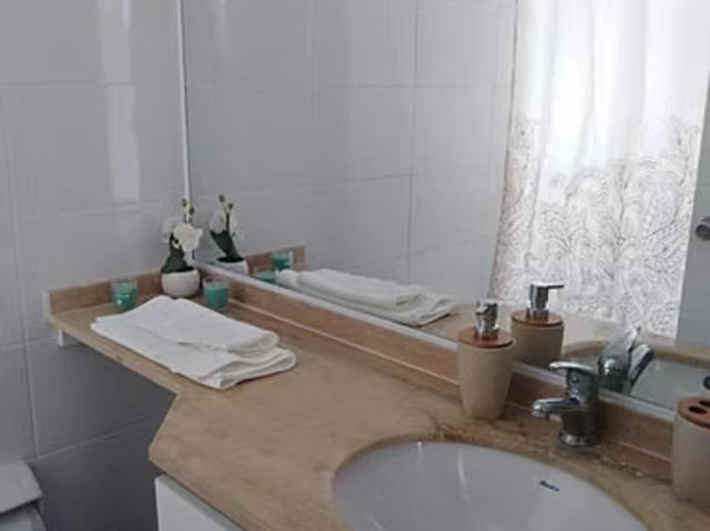 ¡Oportunidad en algarrobo! Depto. Amoblado y ampli | 3 dormitorios por 3800.00 en Algarrobo