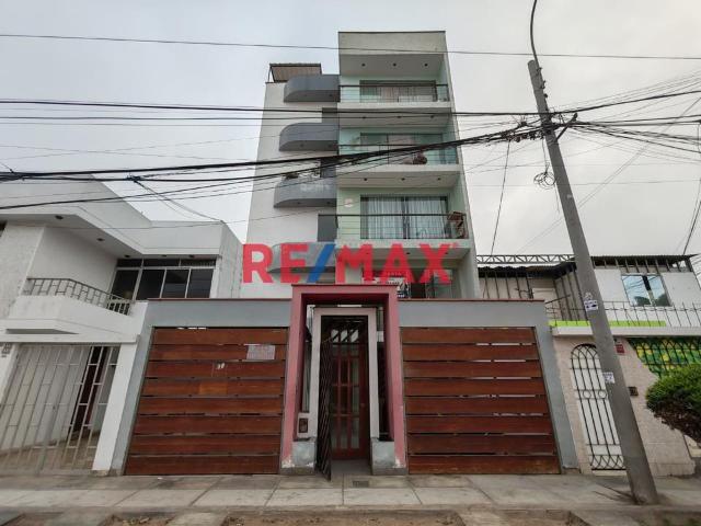 ¡ Oportunidad En Bellavista! Departamento Amplio, Iluminado Y Listo Para Vivir