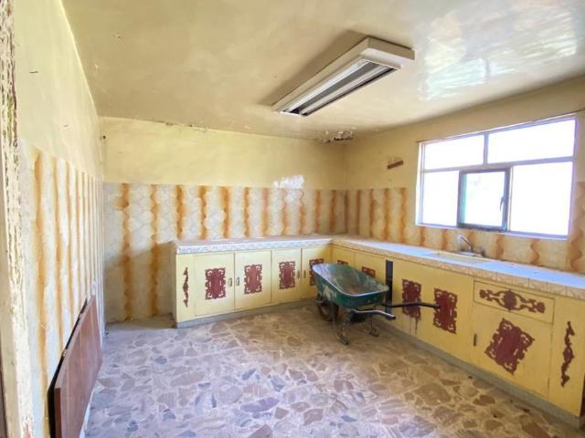 Oportunidad en Cda. Nogales: Casa de 40 A?os con Estructura S?lida en 225m2 de Terreno. ?Remodela a tu Gusto!