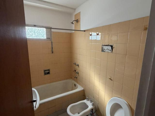 OPORTUNIDAD en Centro Entre Rios N 73