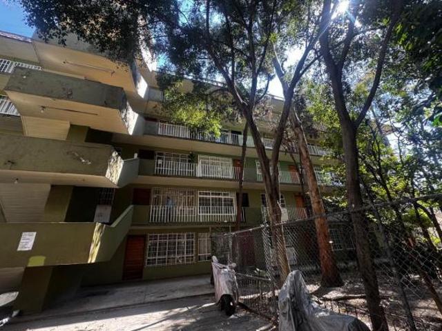 Oportunidad en Jardín Balbuena: departamento en esquina, primer nivel, $1,990,00