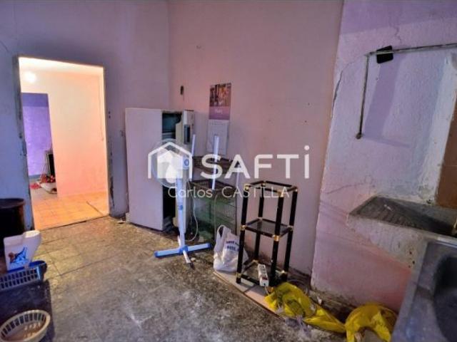 OPORTUNIDAD EN JIJONA EDIFICIO CON 5 DEPARTAMENTOS