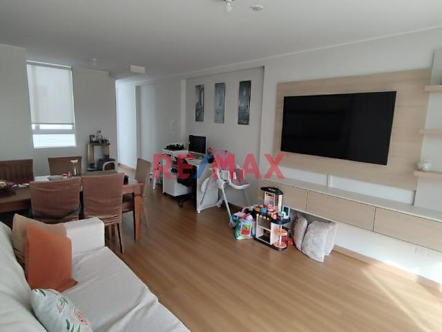 ¡Oportunidad En Lince! Departamento De 3 Habitaciones En Av. Risso Piso 4
