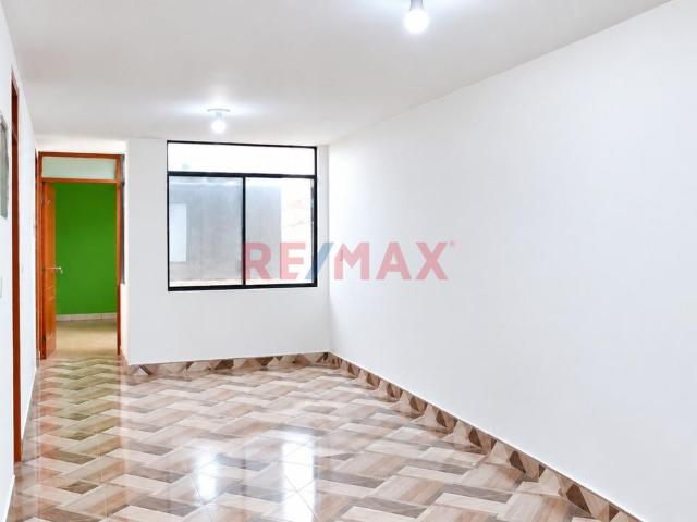 ¡Oportunidad En Los Olivos! Departamento De 64 M²