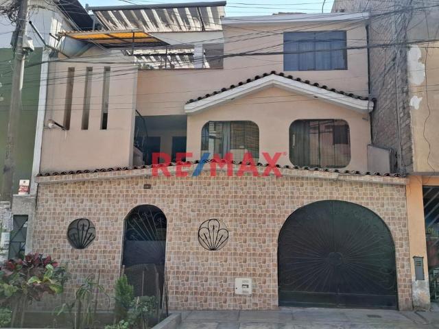 ¡Oportunidad En Mangomarca – Sjl ! ¡Casa De 3 Pisos En Venta!