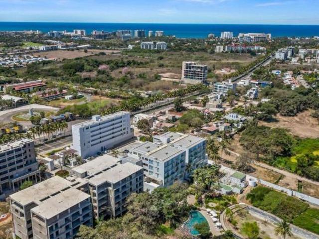 OPORTUNIDAD EN NUEVO VALLARTA Ubicado en Nuevo Vallarta West dentro del exclusivo desarrollo KI Gr
