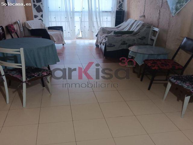 ¡Oportunidad en Picena! Casa rústica a precio irrepetible
