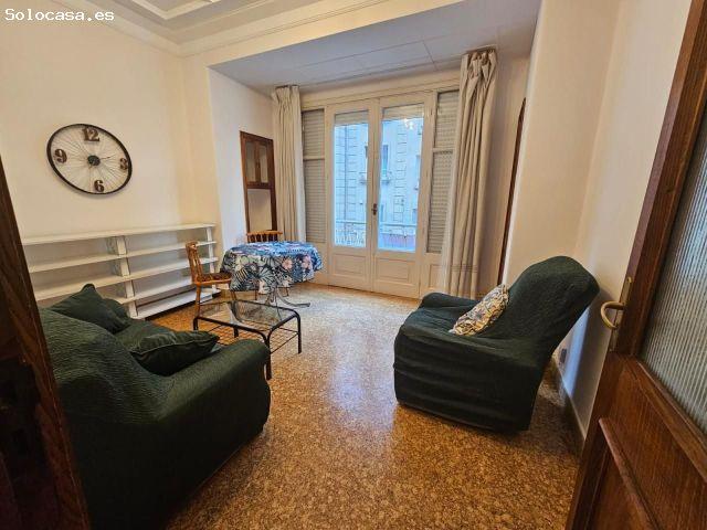 OPORTUNIDAD ESTUDIANTES ! SE ALQUILA APARTAMENTO EN EL CENTRO