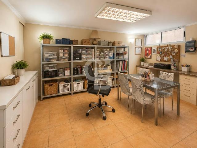 Oportunidad, Excelente casa Las Pataguas | 6 dormitorios por 31000.00 en Lo Barnechea