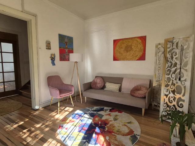Oportunidad! gran casa comercial. entrega inmediata!