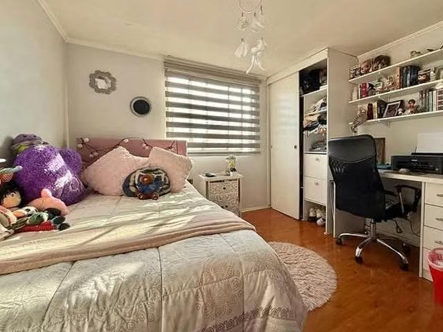 Oportunidad gran casa en Belloto 2000 | 5 dormitorios por 185000. 00 en Quilpué