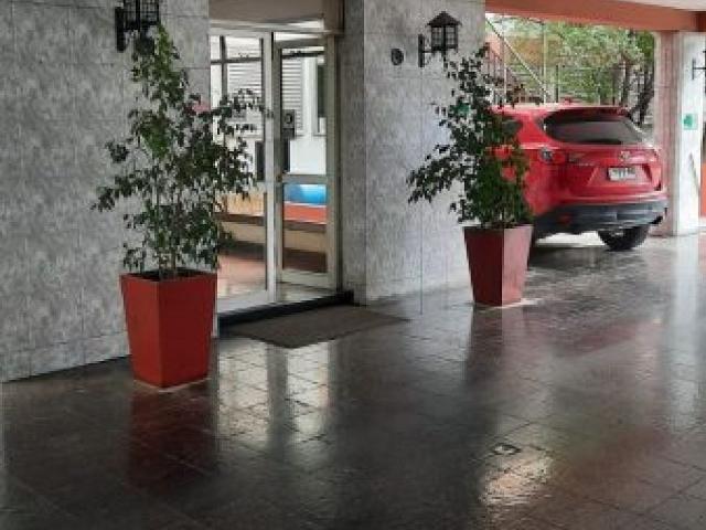 Oportunidad Gran Departamento 3D/2B habilitado como Oficina a pasos Estación Santa Ana