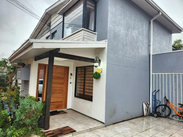 ¡Oportunidad! Hermosa casa en calle Las Violetas 1652, Huertos Familiares, San Pedro de la Paz. 3 dormitorios por 200000. 00 en San Pedro de la Paz