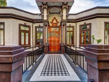 HOTEL EN VENTA CON BUENA VALORACIÓN EN VALPARAÍSO