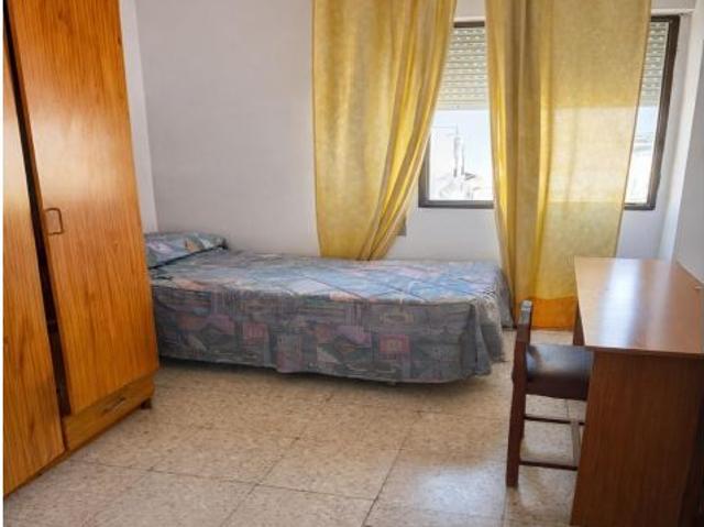Oportunidad Imbatible: Piso de 90 m2 todo Exterior por solo 48.000 € – Puebla de la Calzada