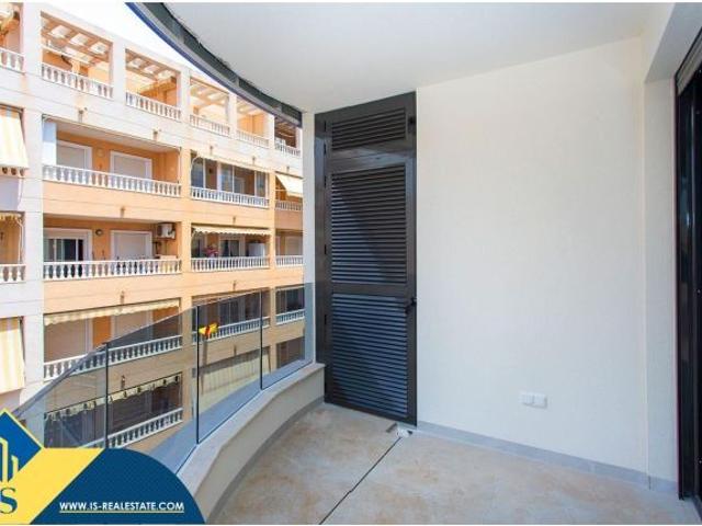 Oportunidad impresindible apartamiento reformado en ramon gallud a 250 metros de la playa