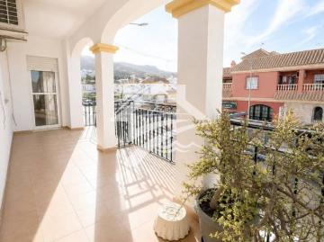 OPORTUNIDAD INCREÍBLE EN LA MEJOR ZONA DE HUERCAL DE ALMERIA