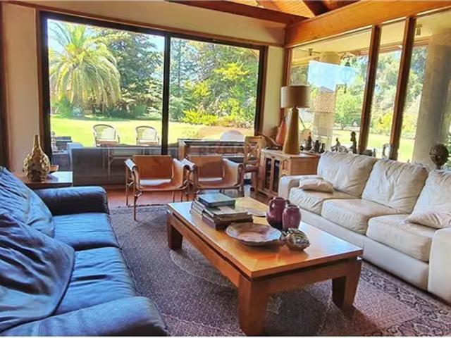 Oportunidad! Linda casa! Naturaleza 10.500m2 | 8 dormitorios por 21500.00 en Calera de Tango