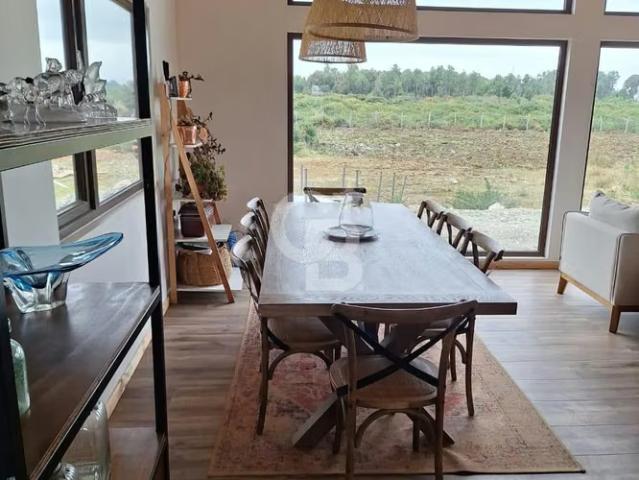 Luminosa, nueva y en parcela a minutos de la costanera | 3 dormitorios por 280000. 00 en Puerto Varas