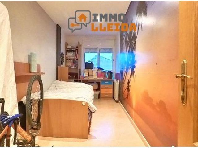 OPORTUNIDAD Piso en Balaguer con vistas