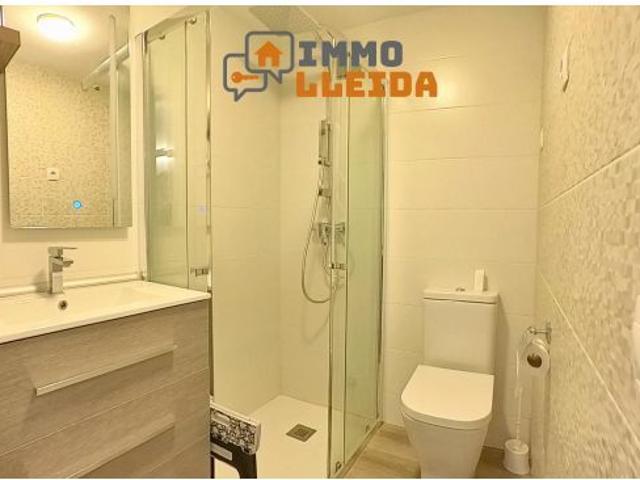 OPORTUNIDAD. Piso reformado con encanto en Camarasa