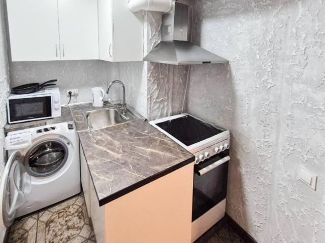 OPORTUNIDAD PISO 5 HABITACIONES EN CAMPANAR