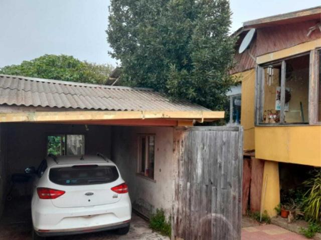 Oportunidad Quintero: Casa Sólida + Cabaña Independiente, Garage, Subterráneo y Gran Terreno