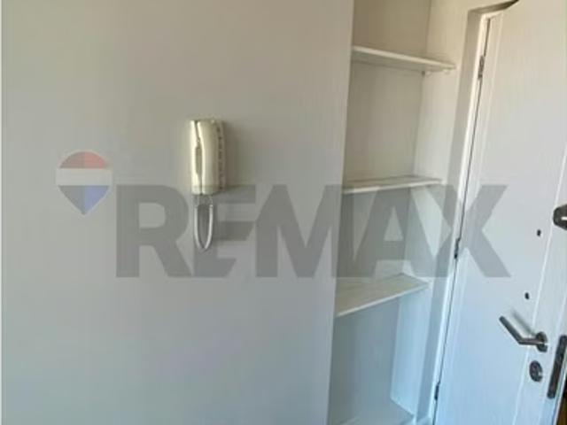 Oportunidad, remodelado 2d c/estac. 2 dormitorios por 69990. 00 en Viña del Mar