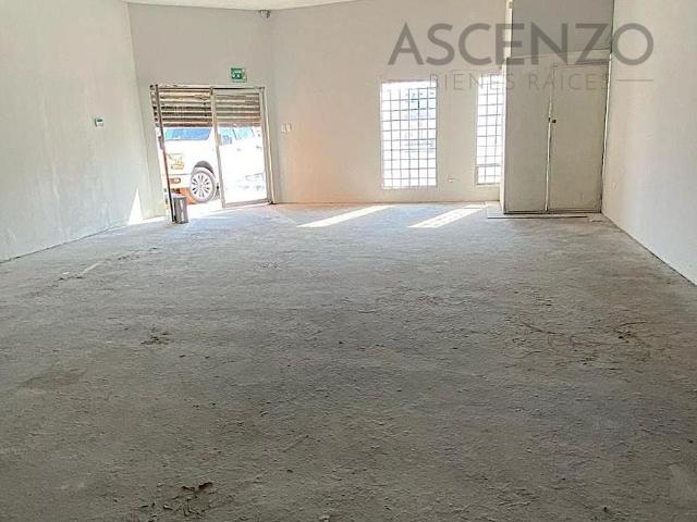 Oportunidad? Renta de Local Comercial por Col. Nombre de Dios, Araram