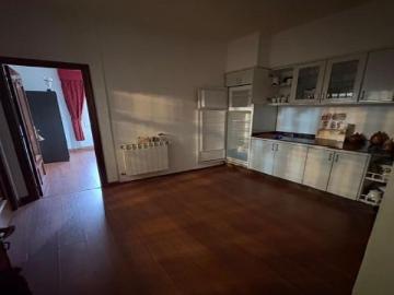 OPORTUNIDAD! SE VENDE AMPLIO PISO CON TERRAZA EN MARIÑAMANSA