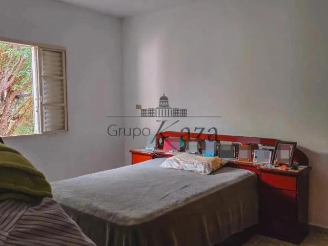 Oportunidade Casa Térrea Jardim Oriente 3 Dormitórios 360m²
