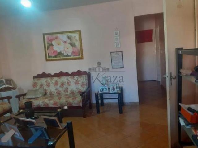 Oportunidade Casa Vista Verde 4 dormitórios 260m²