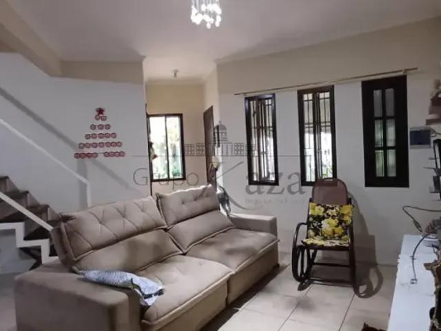 Oportunidade Casa Assobradada Santa Paula Jacareí 3 Dormitórios 151m² Estuda Permuta
