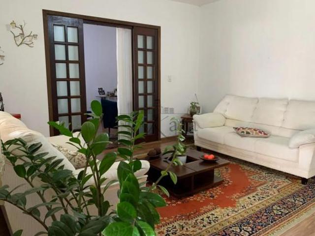 Oportunidade Casa Bosque dos Eucaliptos 3 Dormitórios 250m²