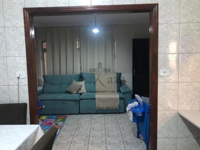 Oportunidade Casa Centro Jacareí 3 Dormitórios 200m²