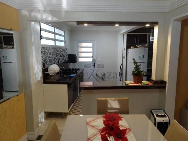 Oportunidade Casa Cidade Vista Verde 3 Dormitórios 155m²