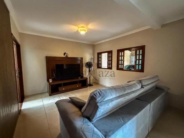 Oportunidade Casa Comercial ou Residencial Jardim América 3 Dormitórios 201,96m²