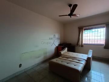 Oportunidade Casa Comercial Residencial Jardim São Dimas 3 Dormitórios 336,99m²