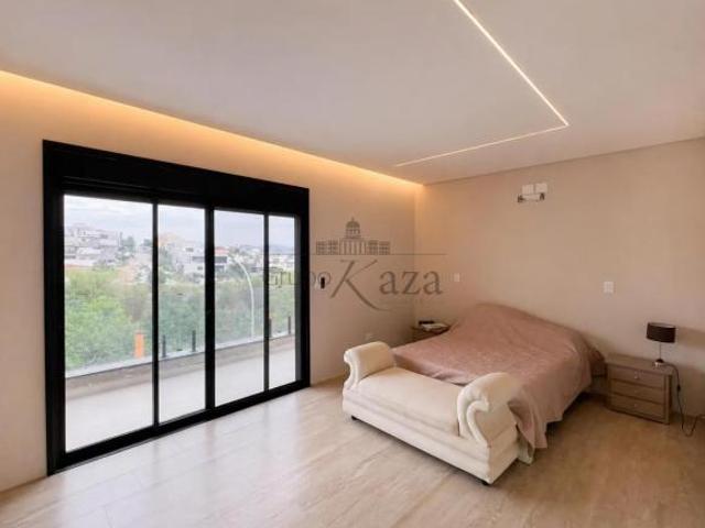 Oportunidade Casa Condomínio Residencial Alphaville I Urbanova 4 Suítes 395m²