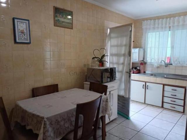 Oportunidade Casa Conjunto Residencial Trinta e Um de Março 3 Dormitórios 150m²
